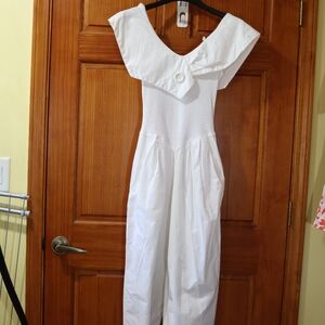 Brioche Vintage White Wide Collar 80s Jumpsuit